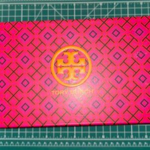 EMPTY Tory Burch shoe box